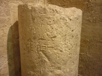 Epitaphe gallo-grecque d'un homme © Service d’archéologie du département de Vaucluse